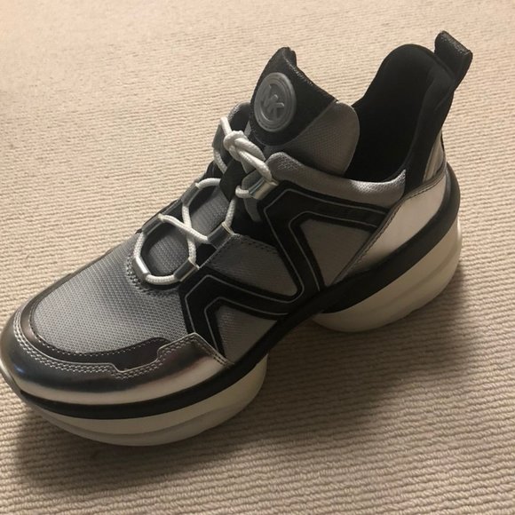 Michael Kors Olympia "Dad" Sneaker - Picture 2 of 4